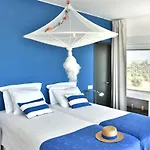 By The Sea Apartment *