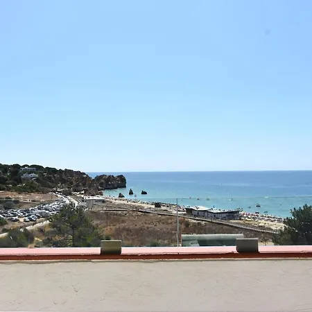 By The Sea Апартаменты Алвор