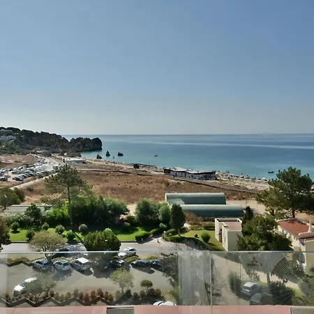 By The Sea Апартаменты Алвор